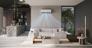 LG wandairco in een strak ingerichte woonkamer